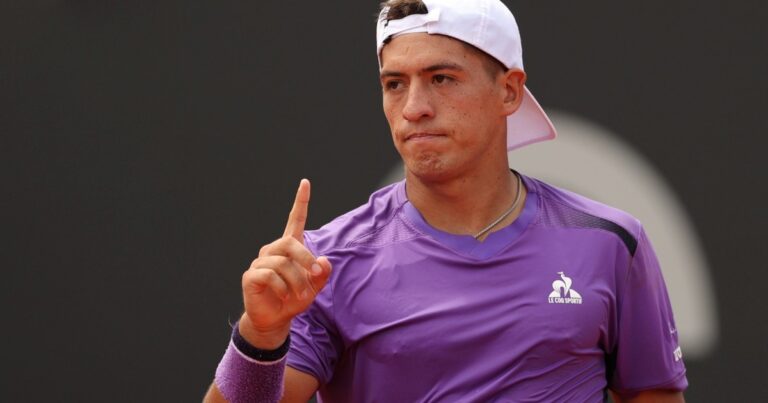 Sebastián Báez: el mejor argentino del ranking jugará un challenger?