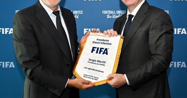 Gianni Infantino recibió a Sergio Marchi en la sede central de la FIFA