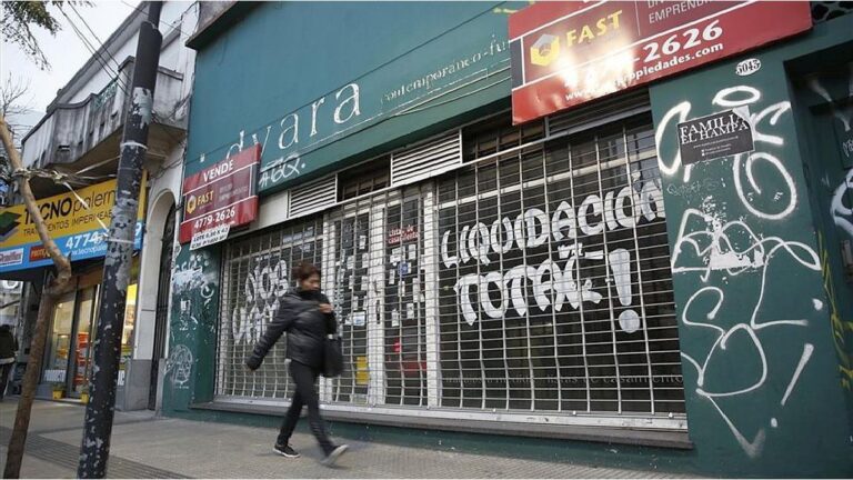 Ciudad: aumentaron los locales comerciales desocupados en el último trimestre de 2024