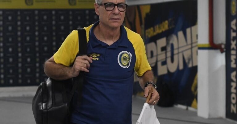 Holan y el clásico con Newell’s: «El domingo hay que ir por todo»