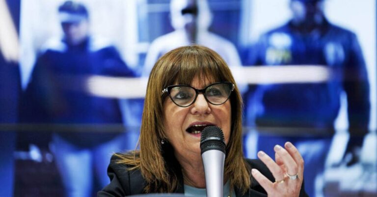 El autoritarismo de Bullrich. Creó una escuela de agentes encubiertos digitales