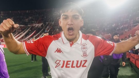 Una indirecta? La viral cargada del CM de Huracán a Boca Juniors