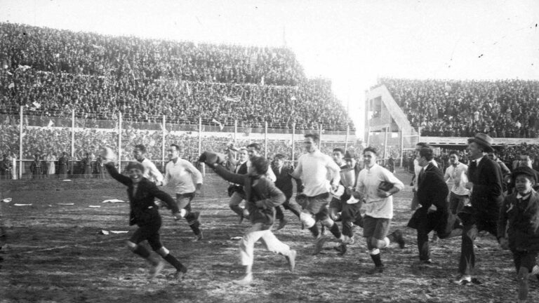 La competencia que cambió la historia del fútbol: a 95 años de la primera final de la Copa del Mundo