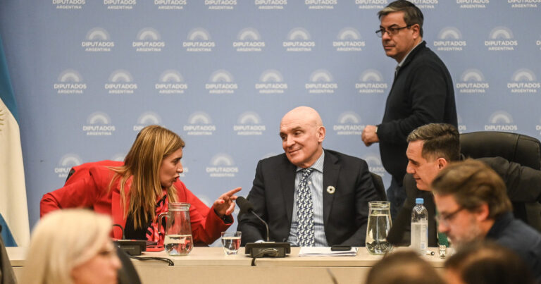 Diputados busca avanzar con los proyectos de los gobernadores, que esperan una señal de Javier Milei