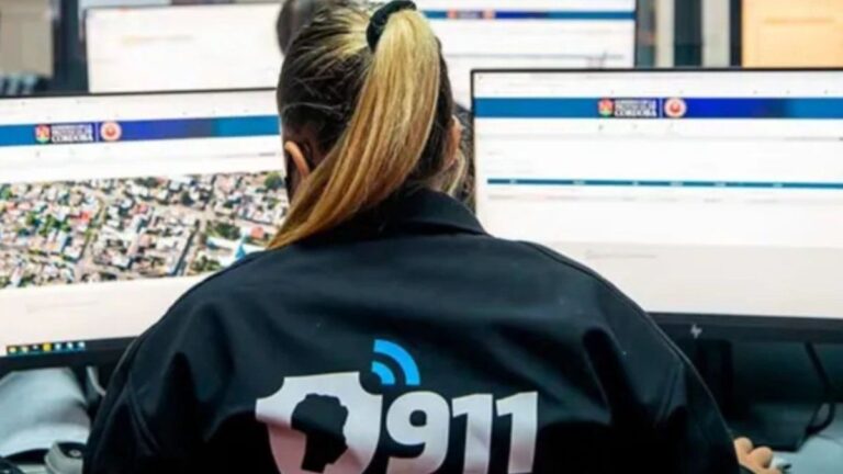Una operadora del 911 salvó a un bebé que se ahogaba: el audio que conmueve a Córdoba