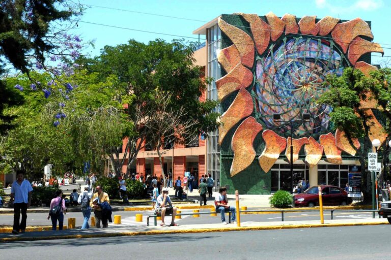 Las misteriosas direcciones de Costa Rica que desconciertan a los turistas: sin nombres ni números