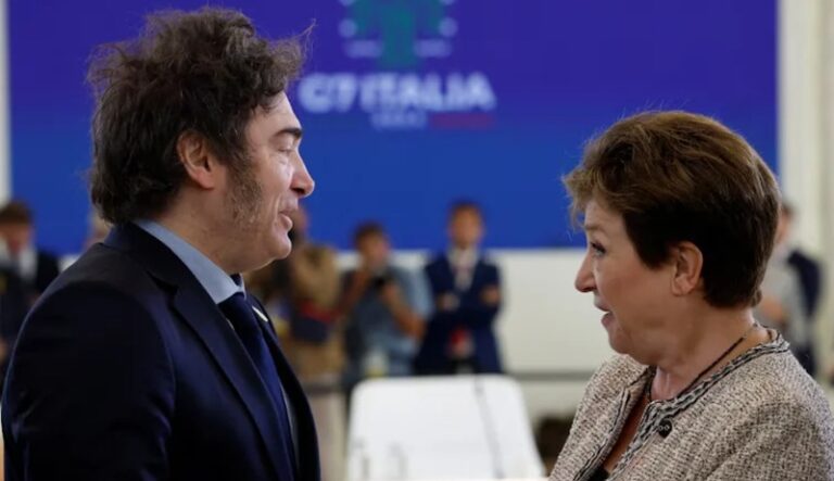 El FMI volvió a respaldar a Milei y Caputo, pero el dólar sigue subiendo