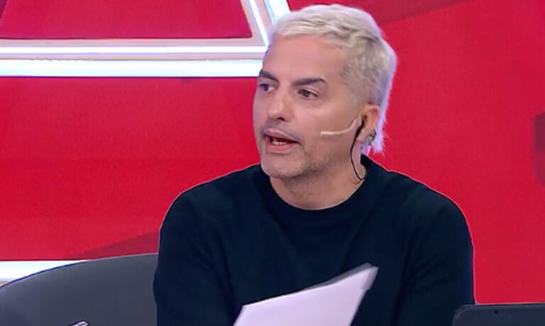 La impactante foto de Ángel de Brito en sunga en la playa que sorprendió a todos