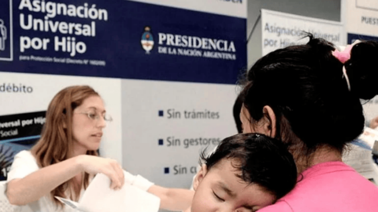 ANSES: lo que cobrarán las AUH con el aumento de febrero